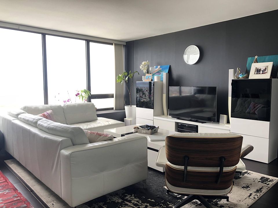 1st image of 2800 N Lake Shore Dr APT 3403