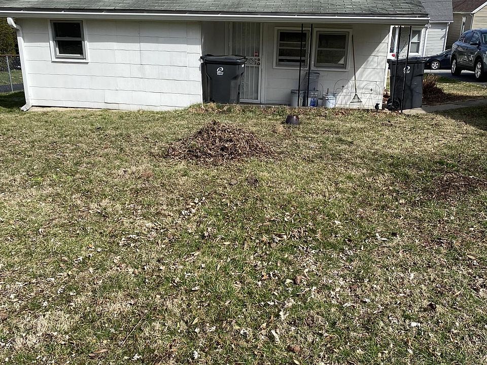 1st image of 318 Moberly Ave