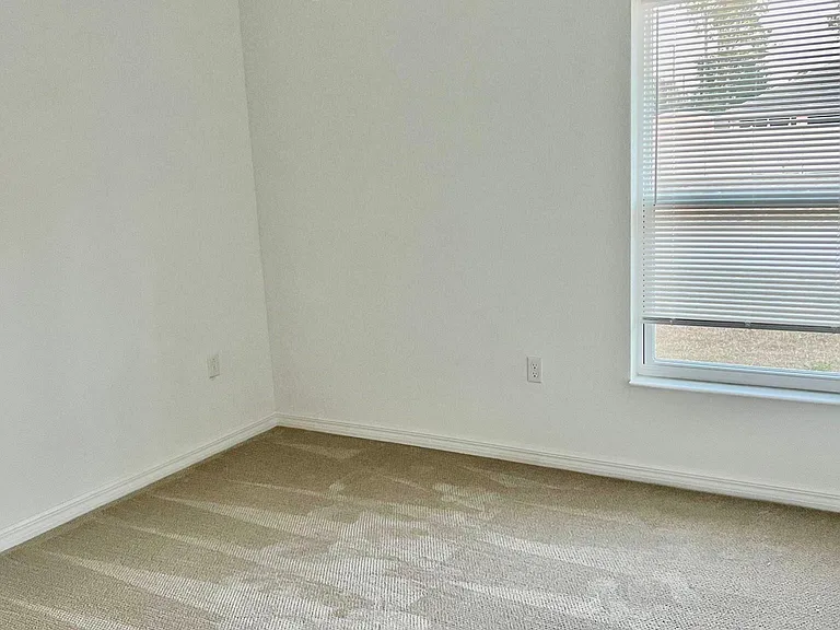 2 Sebastian Ct — Photo 13