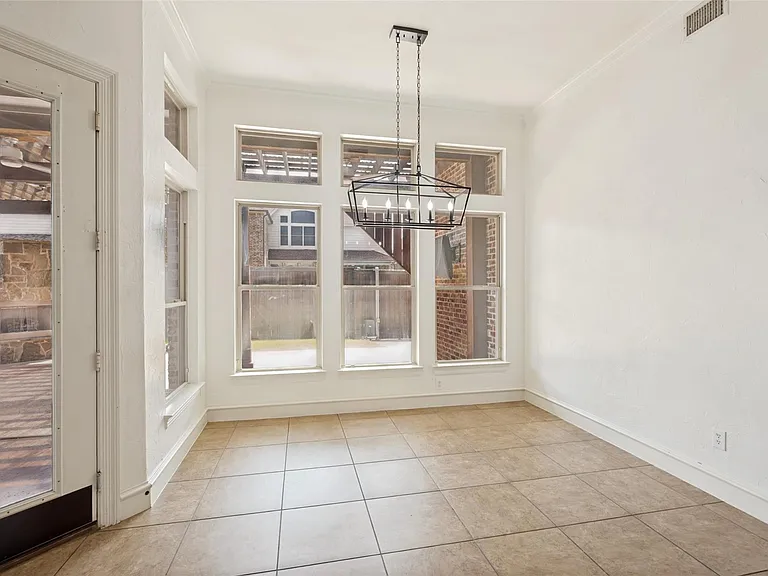 11292 Berkeley Hall Ln — Photo 7