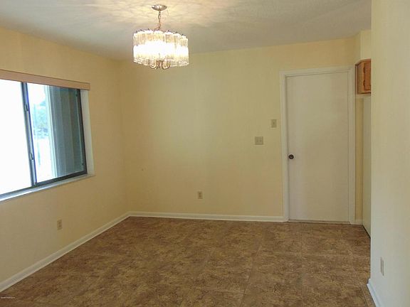 4th image of 1573 Pioneer Dr
