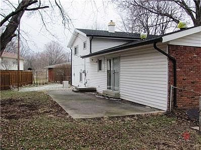 5th image of 1112 N Eleanor St