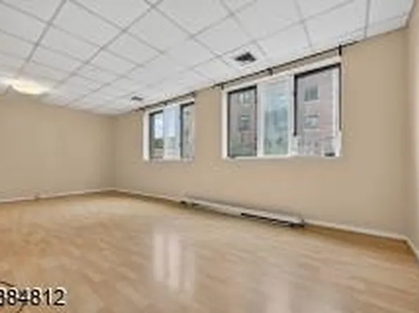 75 Liberty Avenue image 21 of 21