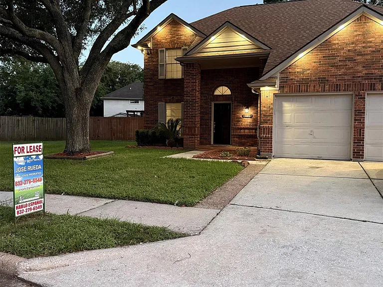 9035 Rippling Fields Dr — Photo 6