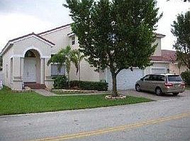 1st image of 5368 SW 32nd Ave