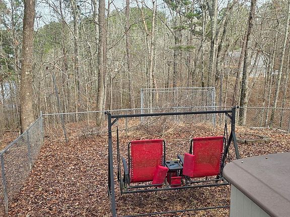 5th image of 1605 Broken Arrow Creek Rd