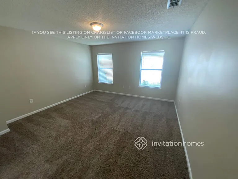 1807 Moss Creek Dr — Photo 6