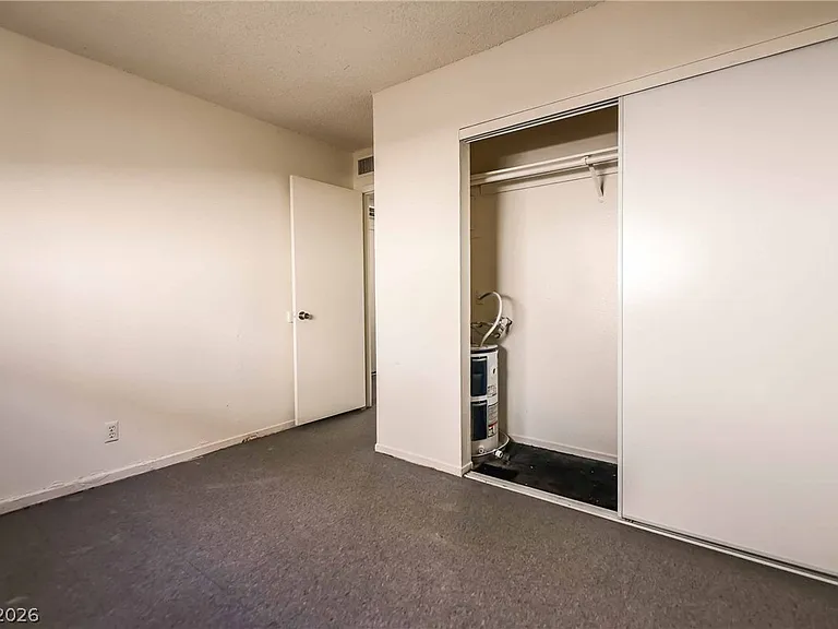 1404 E Mesquite Ave #8 — Photo 15