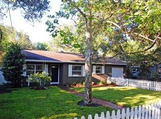 3206 W Hawthorne Rd, Tampa, FL 33611