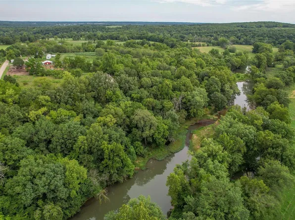 158 Engle Rd, Buffalo, MO 65622