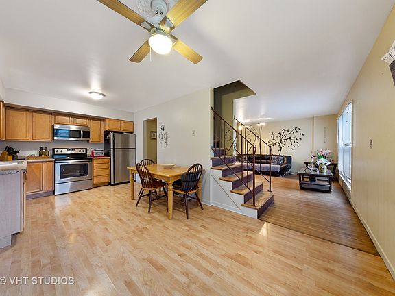 5th image of 4216 N Kedvale Ave APT A