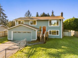8732 Quinault Loop NE, Olympia, WA 98516