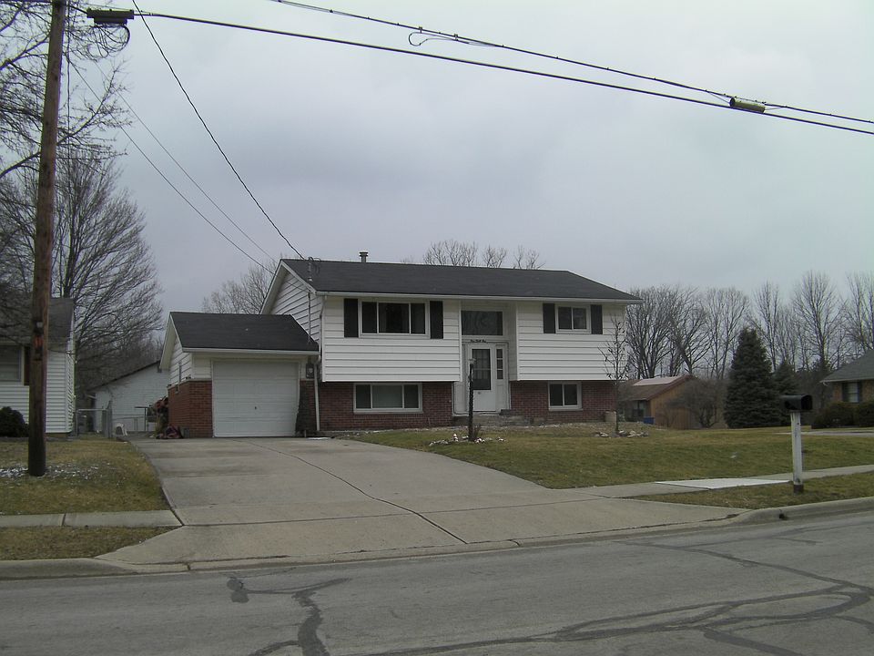 1st image of 141 Belle Ave
