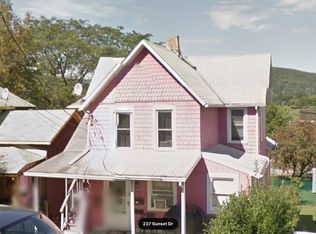 237 Sunset Dr, Corning, NY 14830