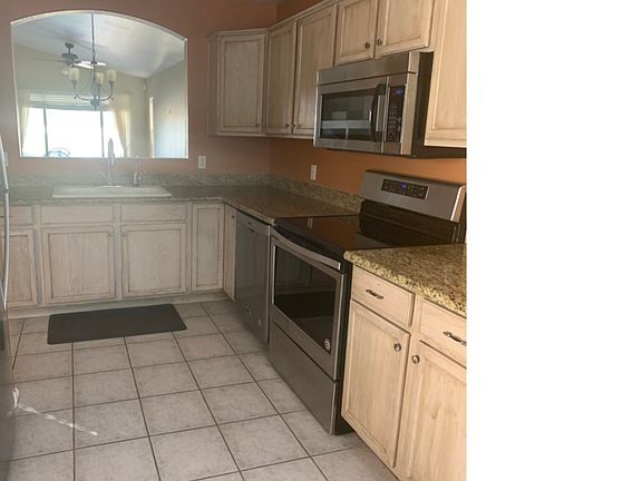 2nd image of 572 W Casa Mirage Dr