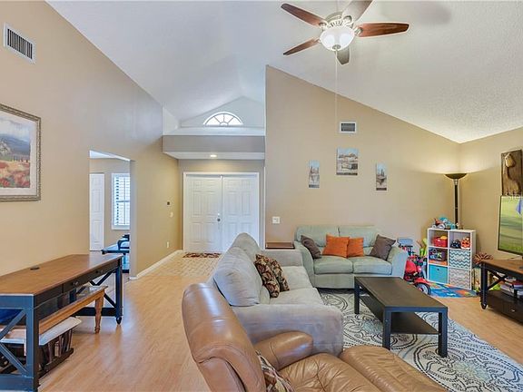 5th image of 6358 Parson Brown Dr