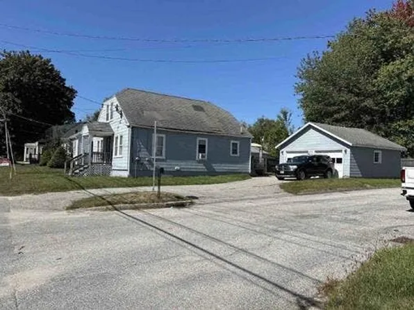 865 Minot Ave, Auburn, ME 04210
