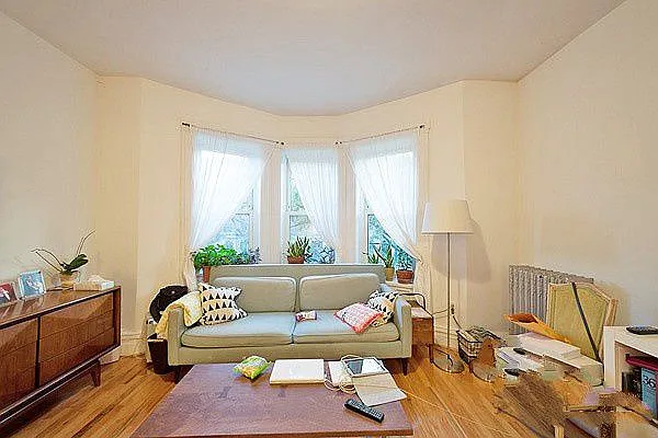 Rented by Rapid Realty Cobble Hill | media 15