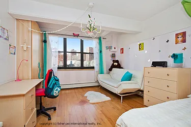 Sold by Fisher Pei International Realty, Inc.