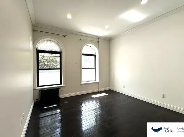 229 Saint Johns Place image 1 of 12