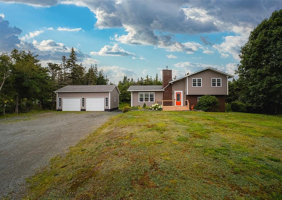 1st image of 1713 Torbay Road