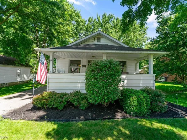 19 Nesbitt St, Poland, OH 44514