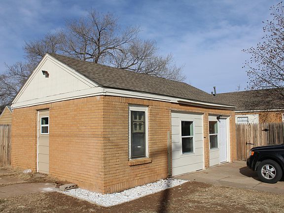 2nd image of 2201 28th St Unit B