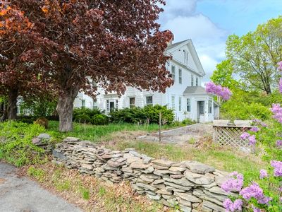 106 Main St, Blandford, MA, 01008