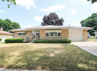 709 Sherman Way, West Bend, WI 53090