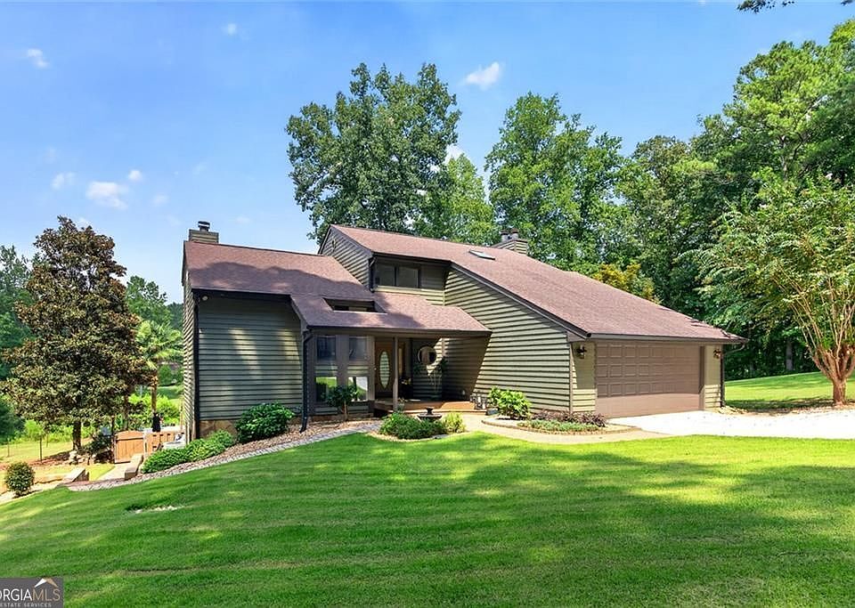 1st image of 534 Adams Rd