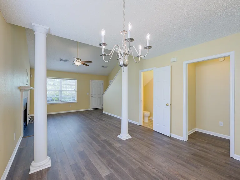 58 W Killian Station Ct — Photo 11