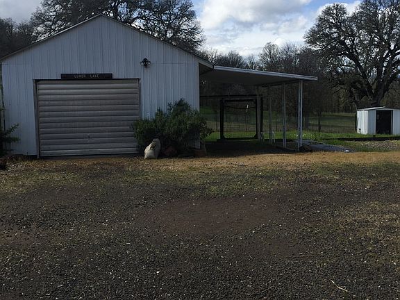 Oversized single car garage 