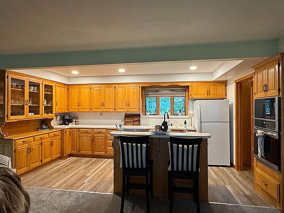 2nd image of 176 Novak Dr