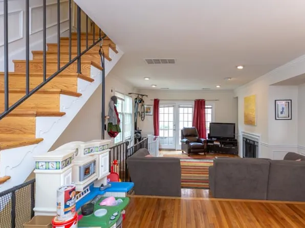 1776 Lanier Pl NW, Washington, DC