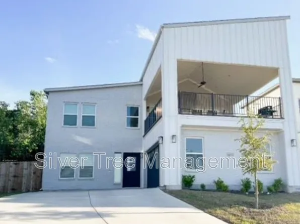 9073 Quarry Hill Ct, Fort Worth, TX 76179