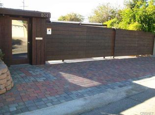 8041 Bellaire Ave, North Hollywood, CA