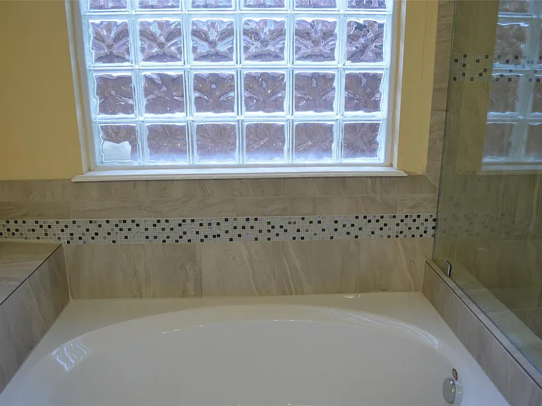 6210 Marble Hollow Ln — Photo 22