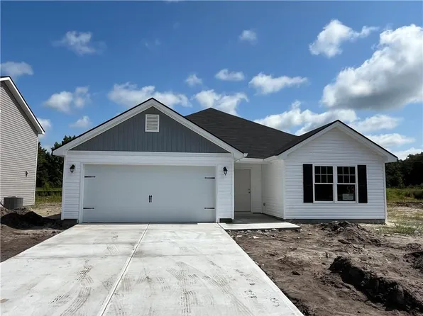 11025 Woodland Trl, Brunswick, GA 31525