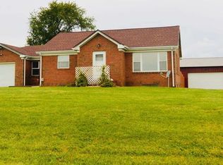 215 S Cramer Rd, Trivoli, IL 61529