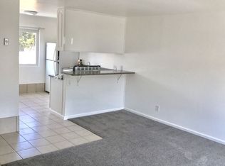 376 Juniper Ave APT 17, Carlsbad, CA 92008