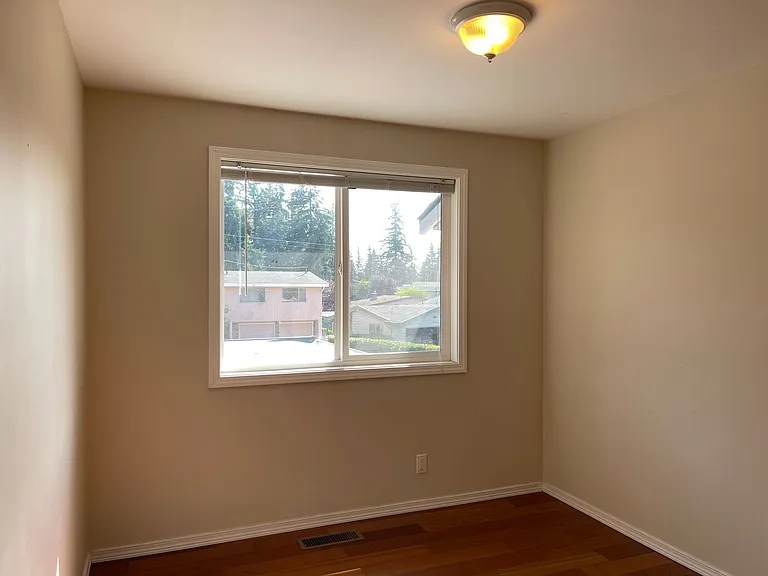 170 154th Pl NE — Photo 14