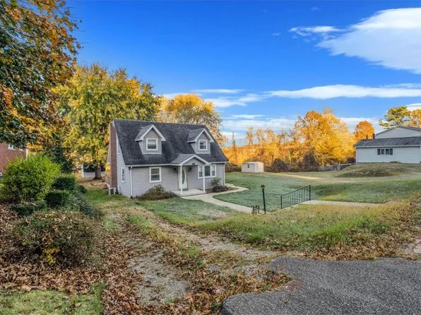 1202 State Rd, Monessen, PA 15062