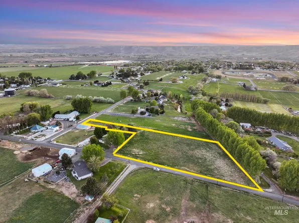 2673 S 1050 E, Hagerman, ID 83332