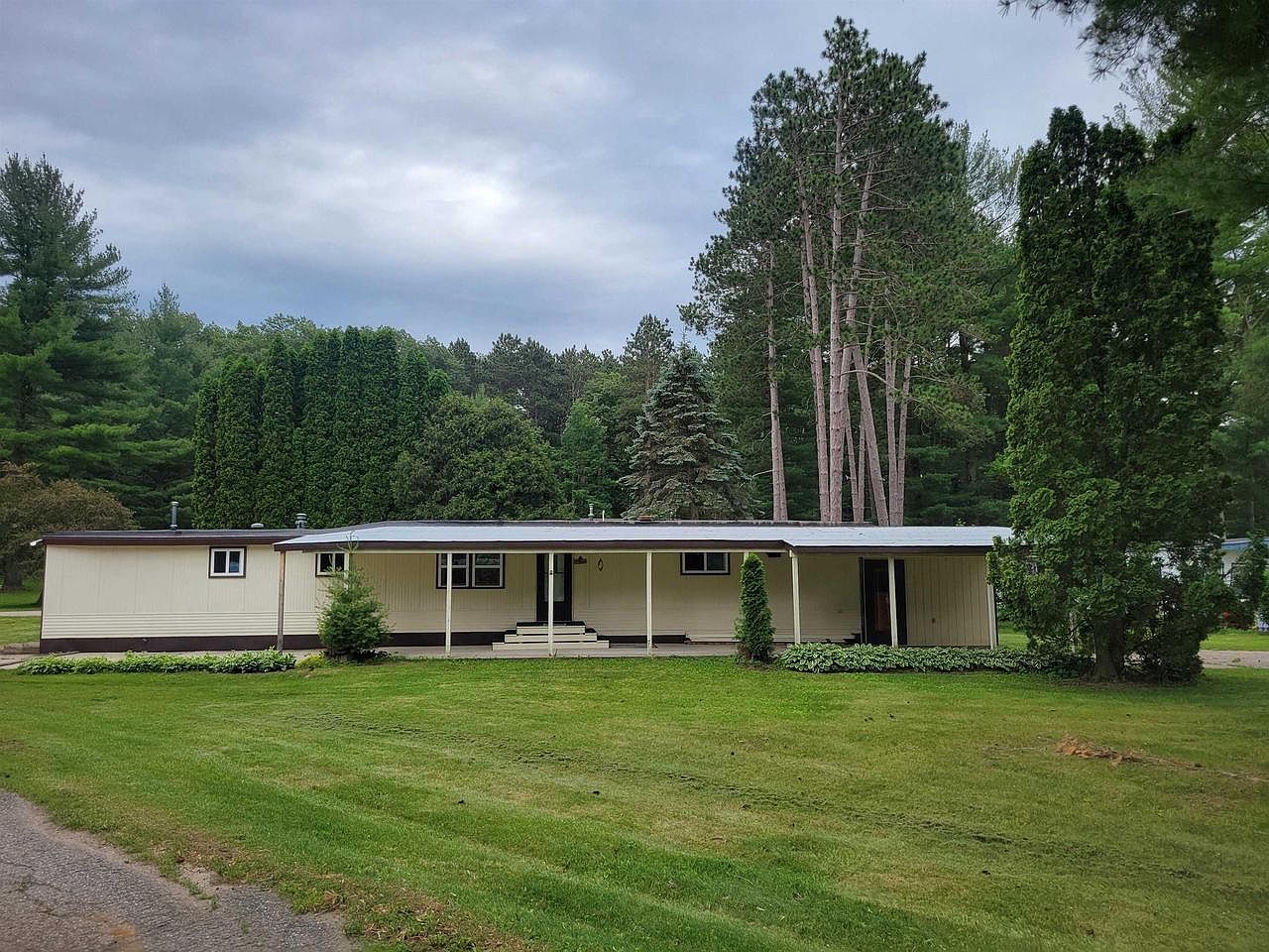 N750 Golf Road UNIT 4, Prairie Du Sac, WI 53578 Zillow