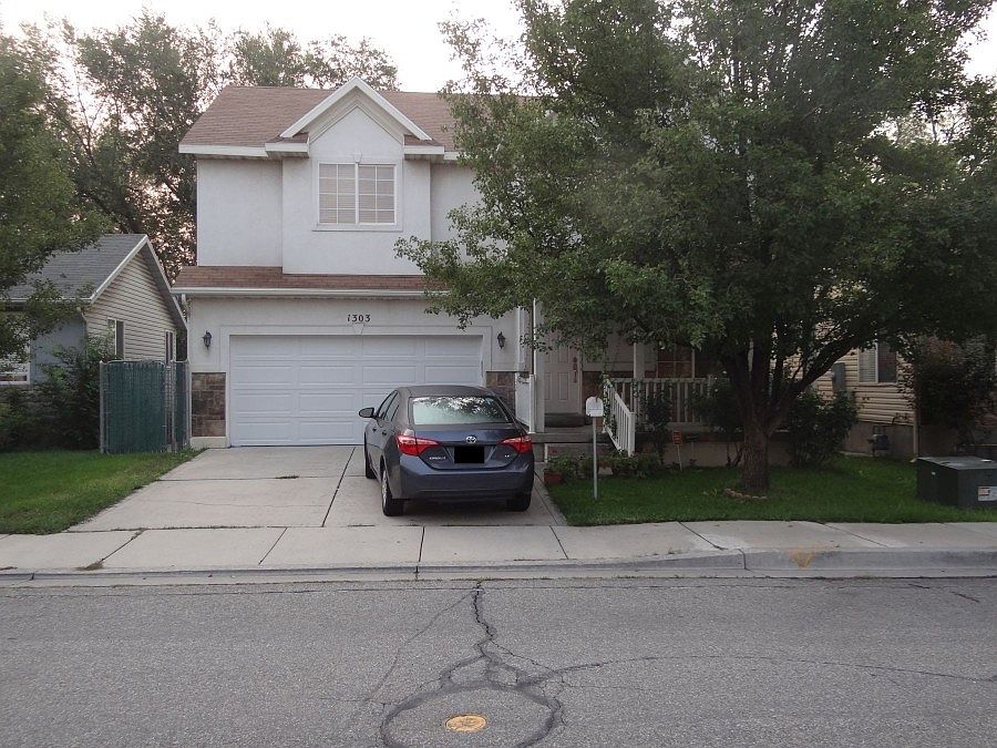 1st image of 1303 S Utah St