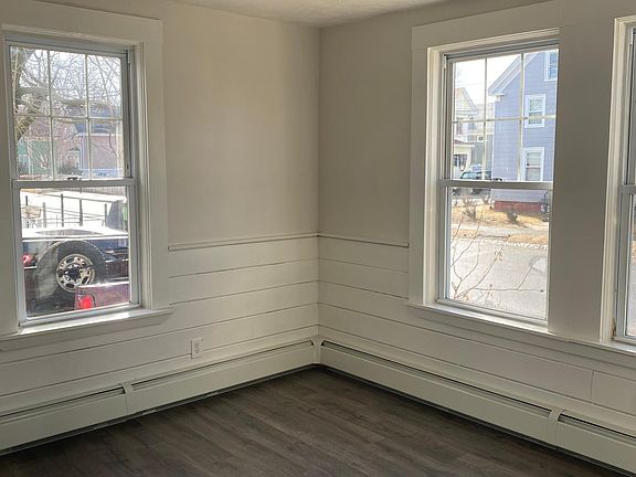 4th image of 36 S Kimball St