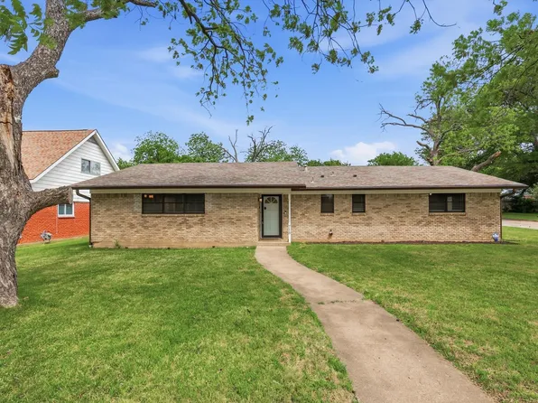 713 Waggoner Dr, Arlington, TX 76013