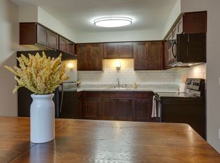 Sterling Hill Apartments, Utica, MI 48316