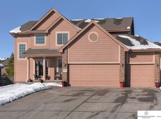 19308 Patterson St, Omaha, NE 68135