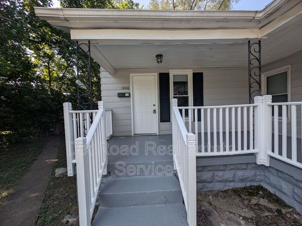 1406 Calumet Ave